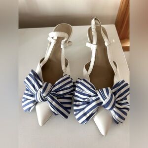 Ann Taylor leather sling back kitten heel